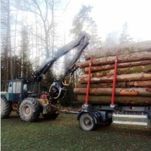 foto harvestor LKT 120 +přívěs