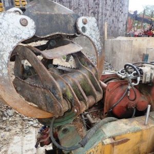 foto harvestor LKT 120 +přívěs