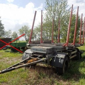 foto harvestor LKT 120 +přívěs