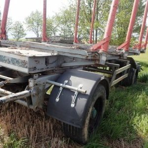 foto harvestor LKT 120 +přívěs